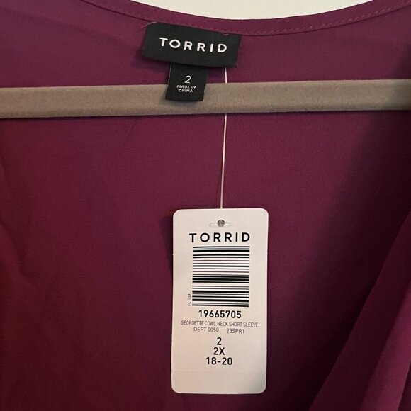 Torrid Size 2xl Purple Georgette Cowl Neck Short Sleeve Blouse NWT - Picture 6 of 7